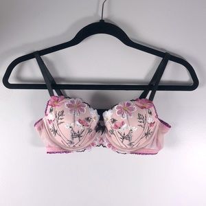 Victoria’s Secret Bra